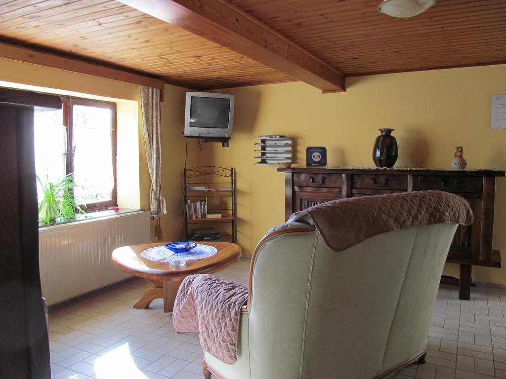 Les Chevrefeuilles Vila Walcourt Exterior foto